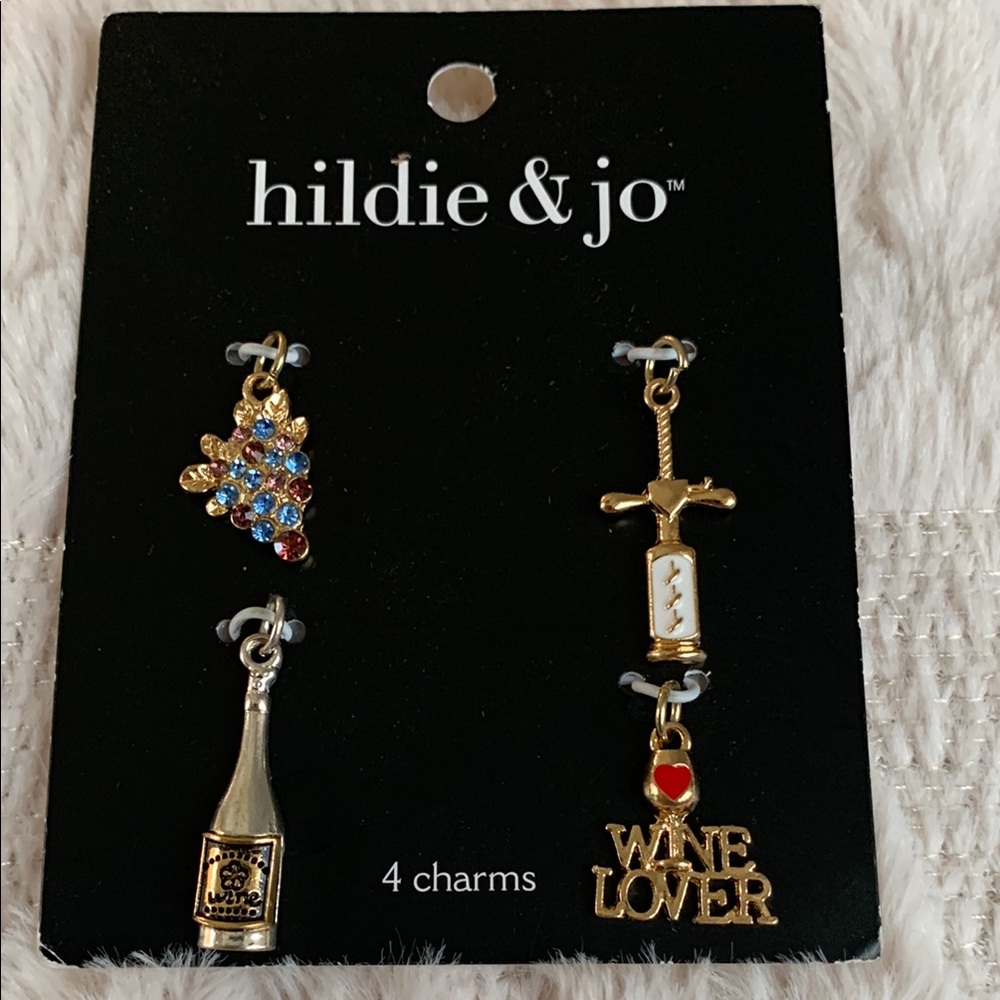 Hildie & Jo - 4 Wine Theme Charms - NWT